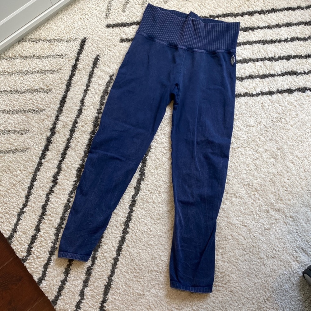 Free People Good Karma Navy Blue Leggings size M/L